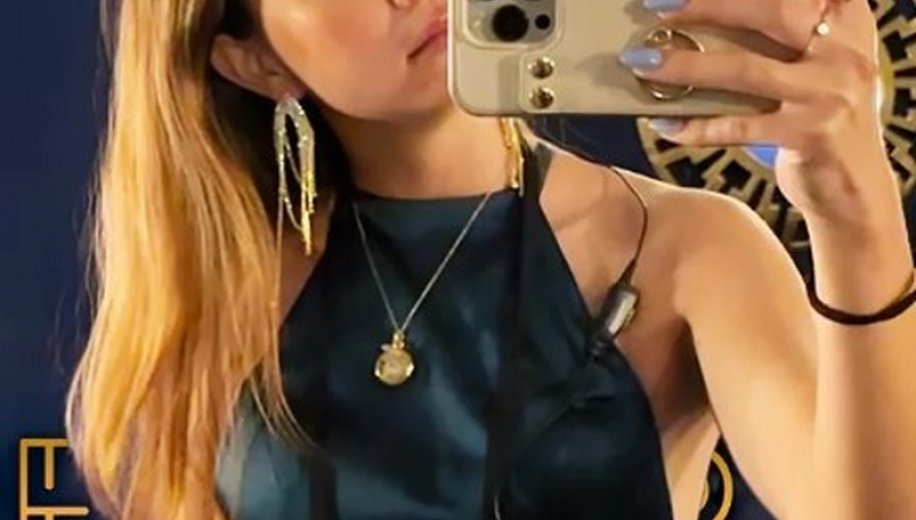 Maya Impresses Fans with New Dress Selfie